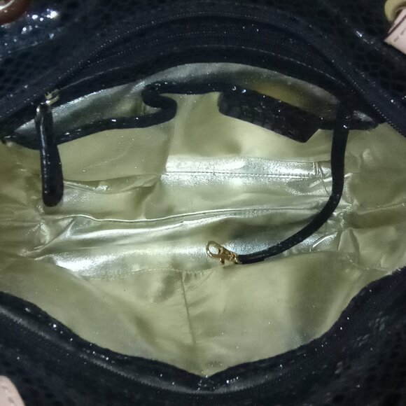 Michael Kors Black Patent Embossed Python Jet Set Tote - Picture 11 of 16